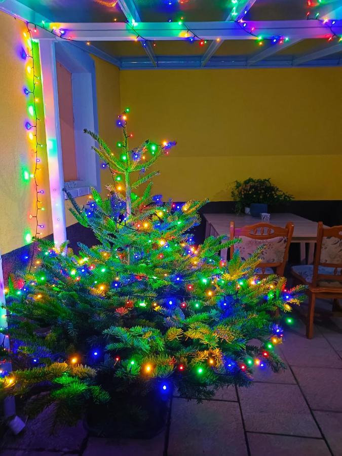 Ruyi Holiday Sopron Exterior photo